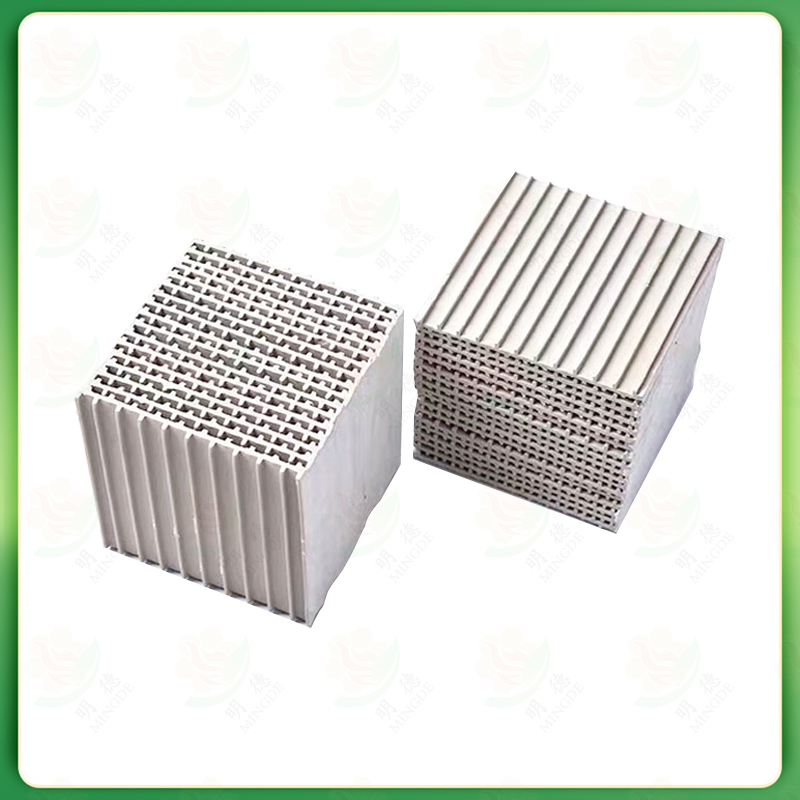 板片蜂窝陶瓷101×101×101mm